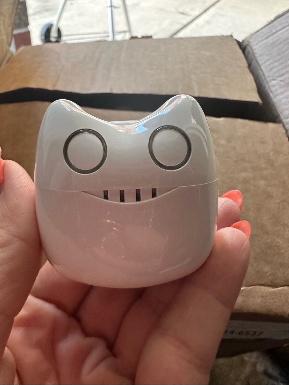 Cute White Cat-Shaped Portable Gadget